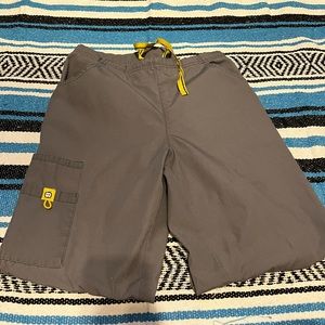 Grey & Yellow scrub pants ! never worn